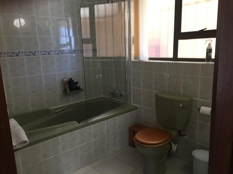 5 Bedroom Property for Sale in Sandbaai Western Cape